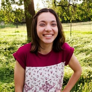 Meet your Posher, Amelia